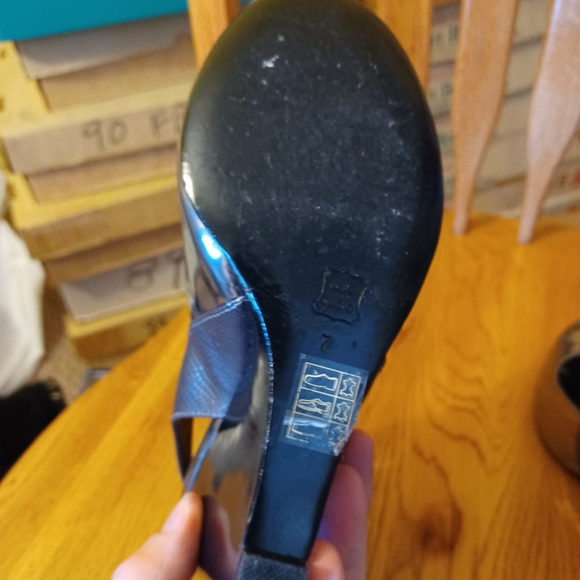 Apepazza silver/pewter open toed wedges - Picture 10 of 11